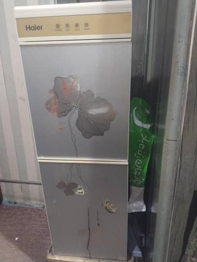 Haier water dispenser used condition full ok hai . .