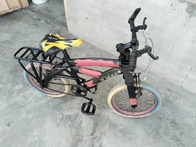 16 size boy cycle