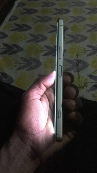 sony expirya 4 mark 5 sim working