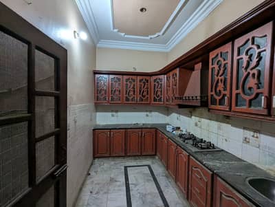 Buy your ideal Prime Location 200 Square Yards House in a prime location of Karachi