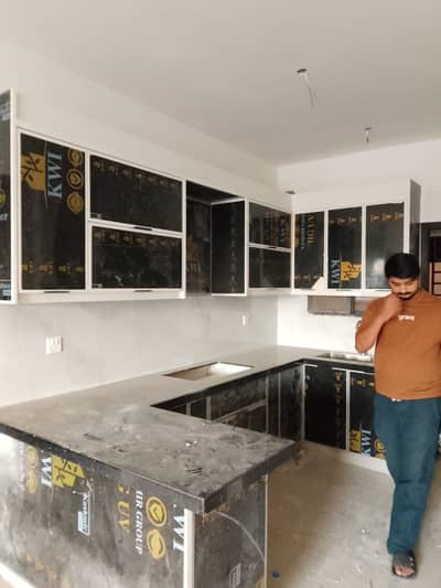 Prime Location 1600 Square Feet Flat Is Available For rent