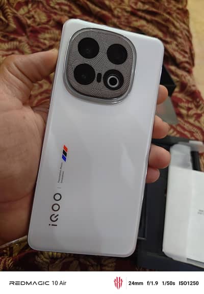 Vivo IQOO 13 | 12GB 256GB | Brandnew