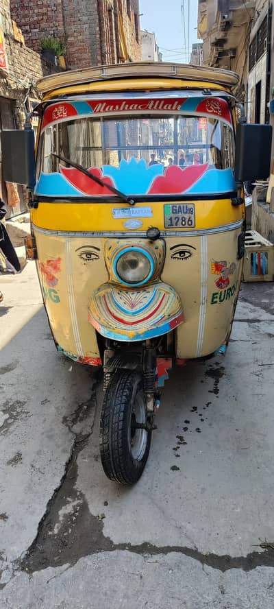 Tez raftar rickshaw model 2018