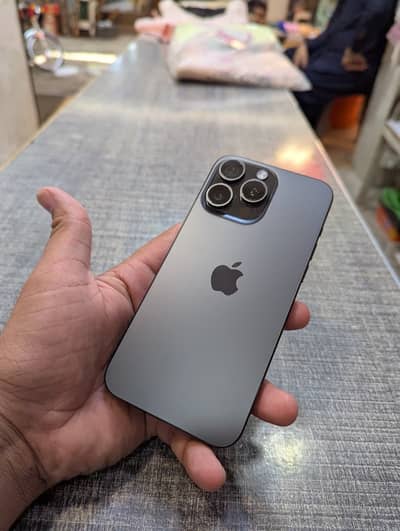 I phone 15 pro max 256gb pta approved
