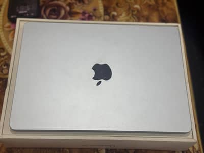 Apple MacBook Pro air available