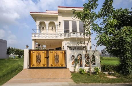 Centrally Located House For rent In DHA 9 Town - Block D Available