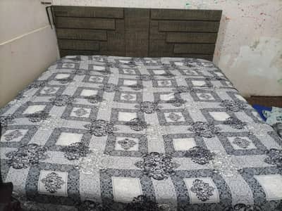 Premium Full Size Wooden Bed with 8-Inch Thick Foam | 10/9.5Condition!