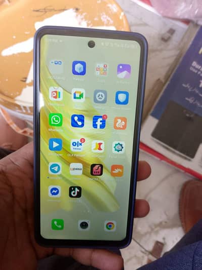 8GB 128 GB complete box charger