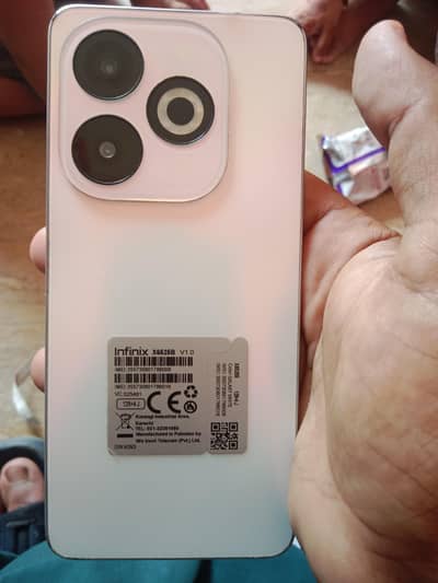 Infinix smart 8 pro 4+4 128