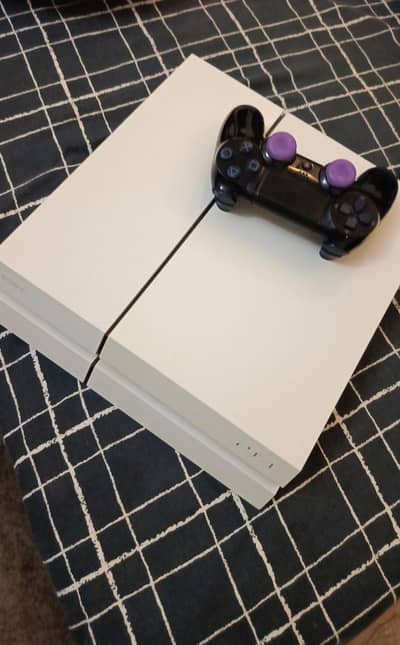Ps4 4FAT (1200 Series)White glacier – Jailbreak 11.02
