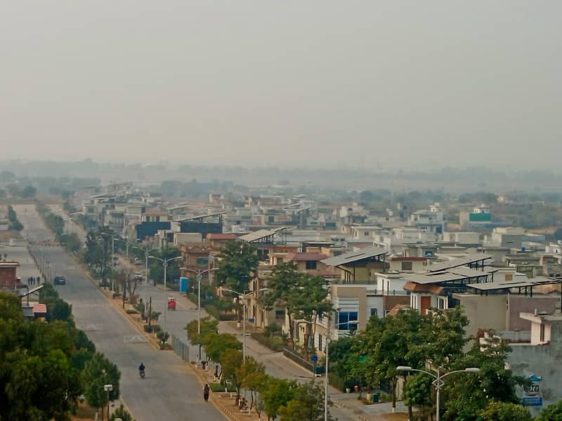 30x60 (8 Marla Plot) 1