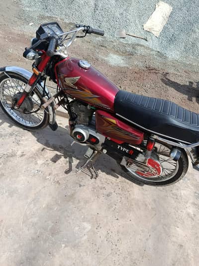 Honda 125  model 2021  best conditions all clear