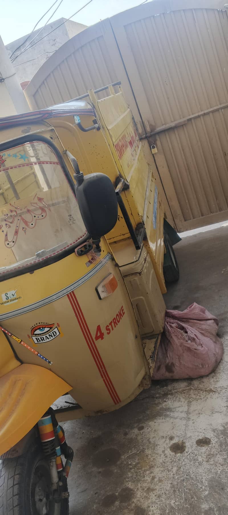loder Auto riksha 6