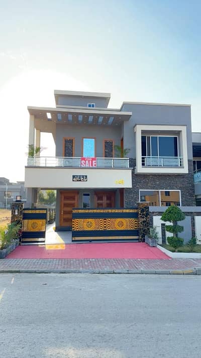 10 Marla Brand New House For Sale