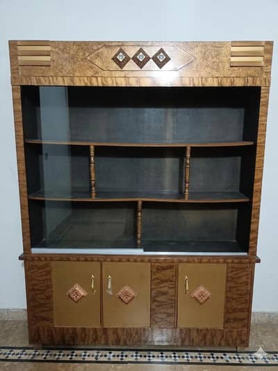 Antique Style Wooden Showcase - Crockery/Gifts Cabinet