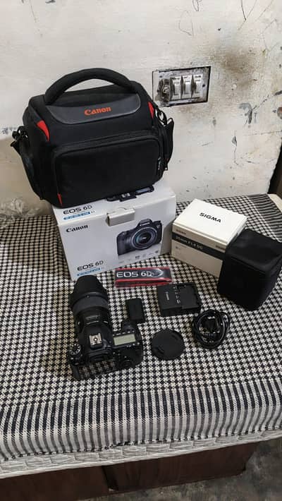 Canon 6D/ Sigma 35mm 1.4 lens DG