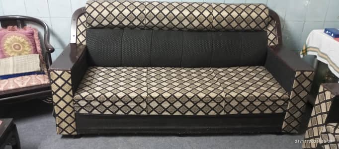 5 seater Sofa Set  For Urgent Sale