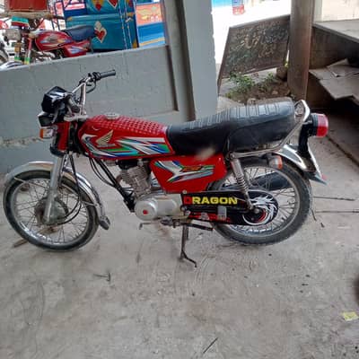 Honda 125 model 2023  tanki tapy 24 waly hai