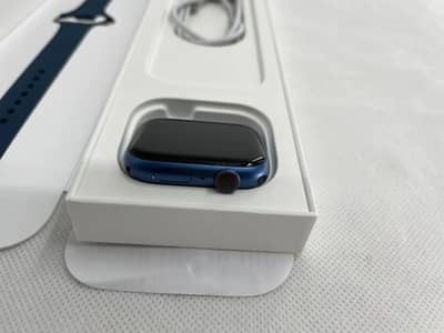 Apple Watch Series 7 45mm blue aluminium with GPS