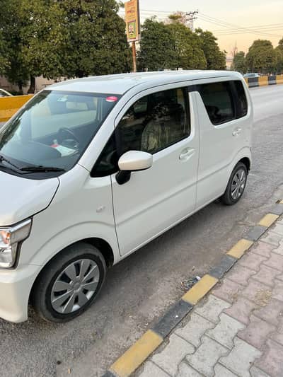 Suzuki Wagon R 2022 Model Register 2025