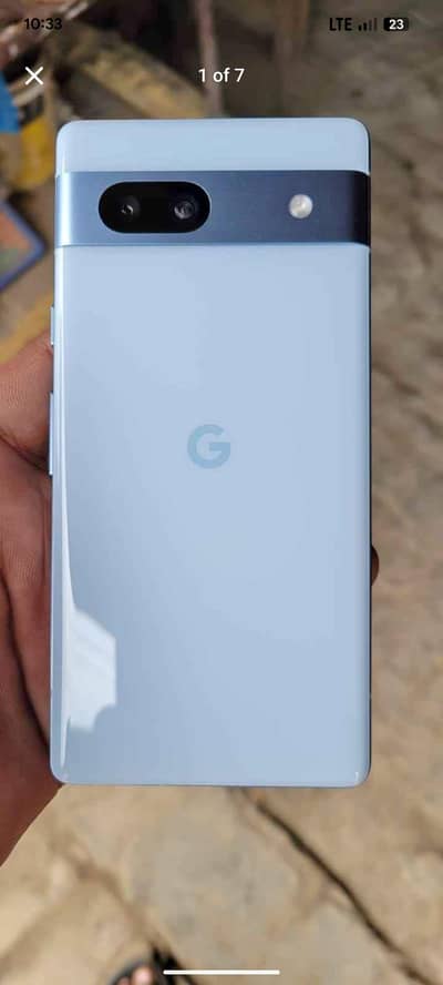 behtreen phone hai paisay chahye bss