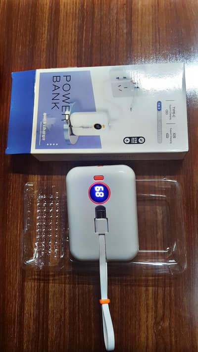 2in1 Power Bank 10kmh