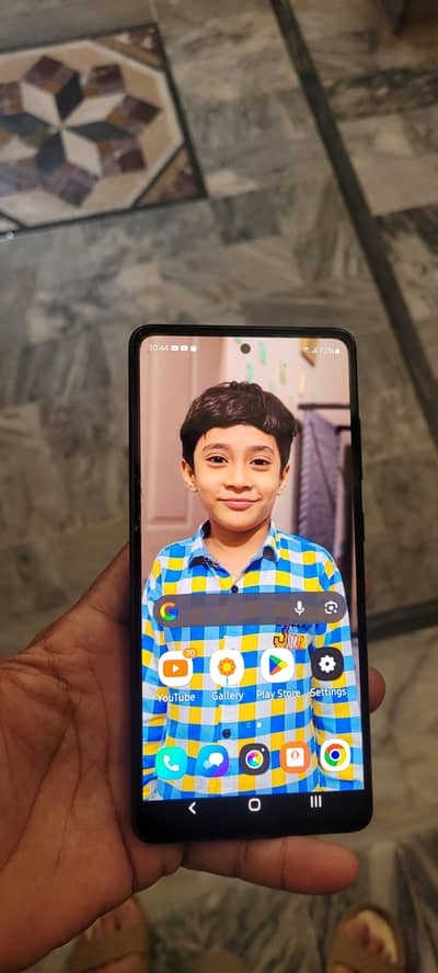 Samsung s20 FE . original  condition