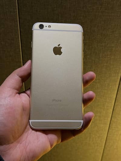 iphone 6 plas 128 GB with box my WhatsApp number 0308/55/95823