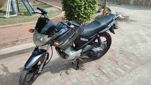 Yahama YBR 125