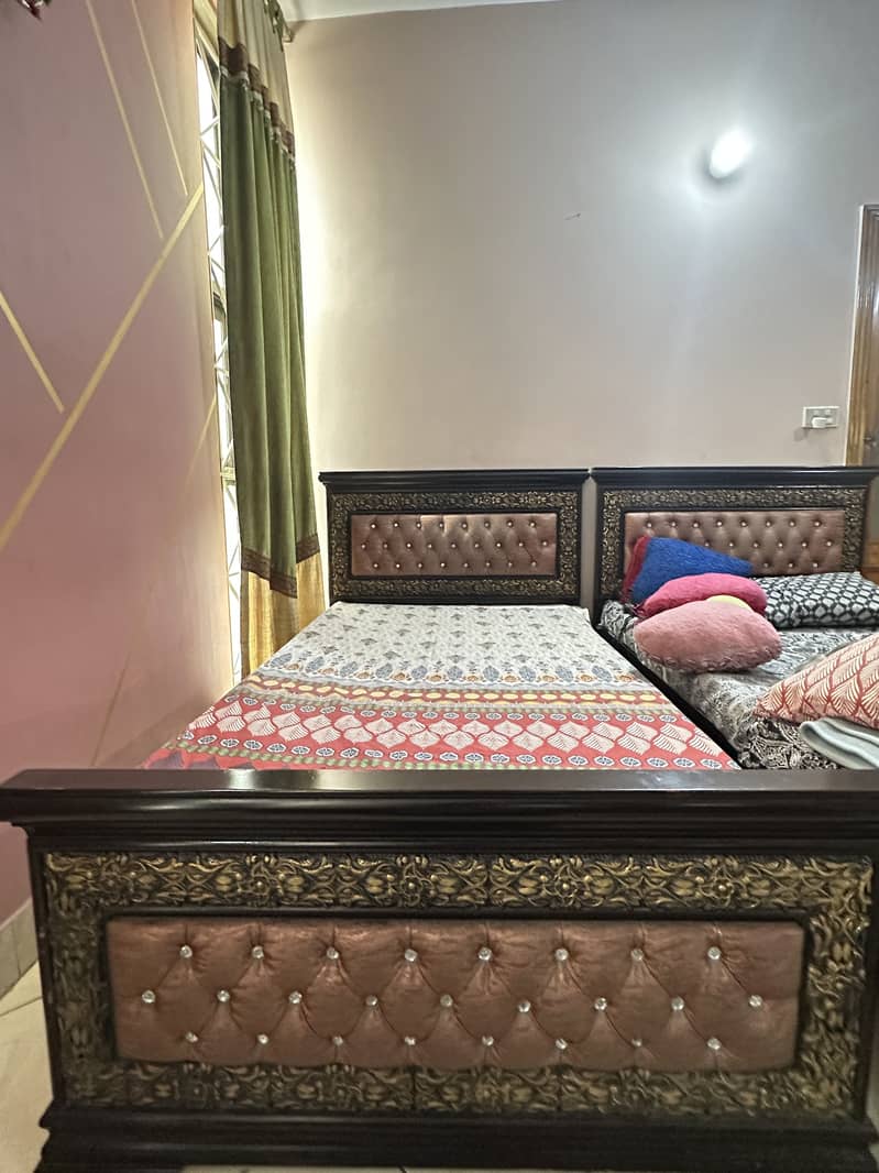 Luxury bed 0