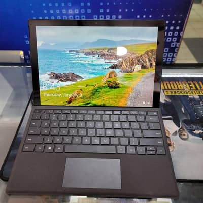 256GB Microsoft Surface pro 5 Touch Screen 4K Supported display