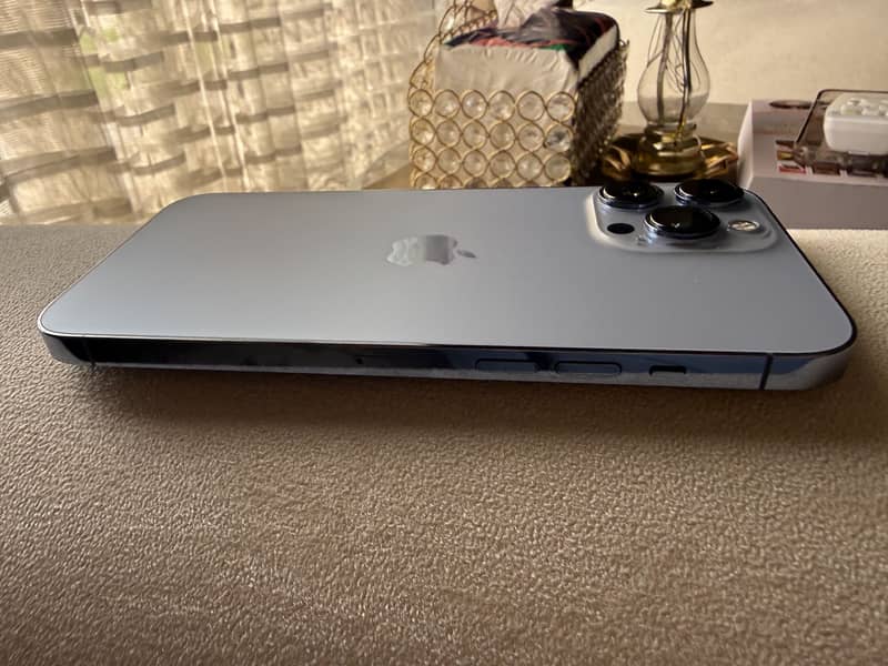 Iphone 13 pro max 1