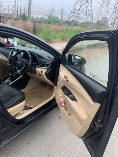 Toyota yaris 1.5 Ativ x sedan