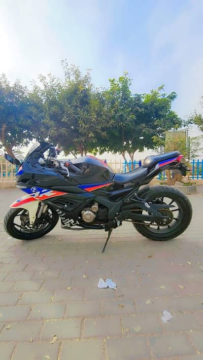 BMW 1000 RR 400 CC / Heavy bike