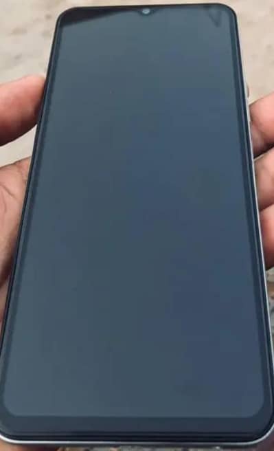 Vivo y18 4+4/128 10/10 condition complete box