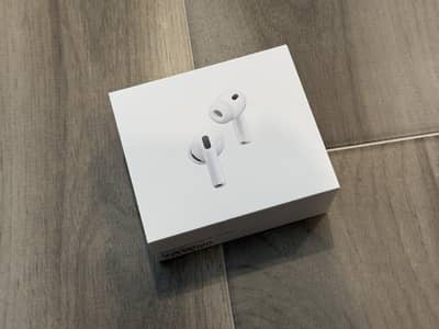 Airpods pro 3  (New)