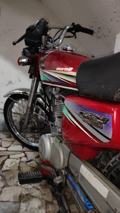 Honda 125 2014 madel. first owner