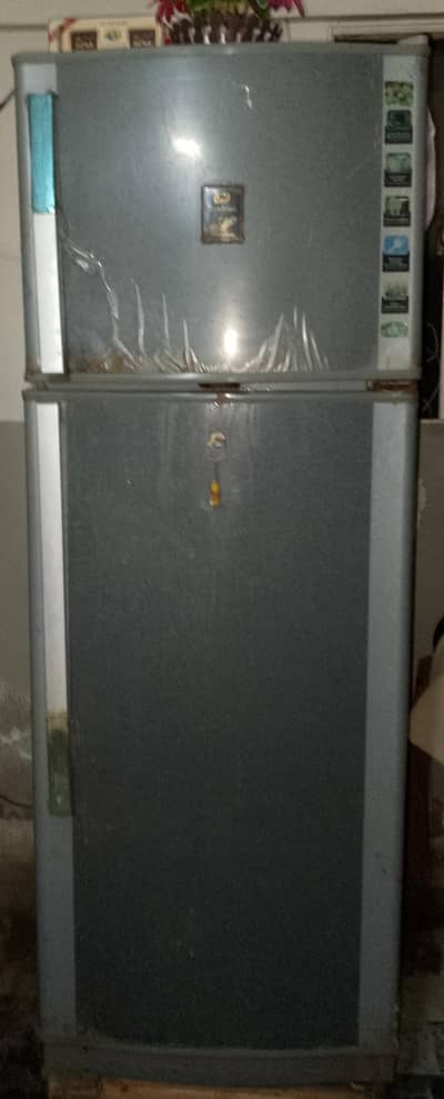 Fridge for sale full size good condition
