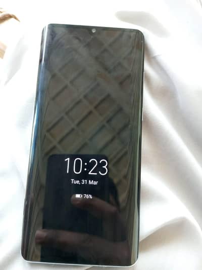 Huawei  HW-02L. p30pro