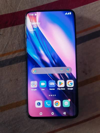 OnePlus 7T Pro | Curved Fluid AMOLED | 90FPS Gaming Beast