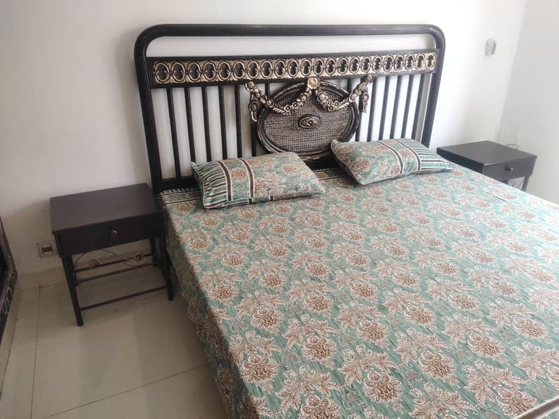 Bed set\Wooden bed\King sized bed\Double bed\Pohsish bed 1