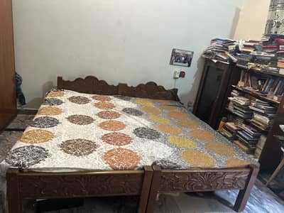 2 Single beds and mattresses