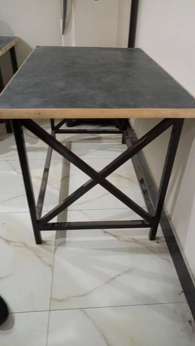 Premium Office Table – Solid Wood Sheet with Metal Frame