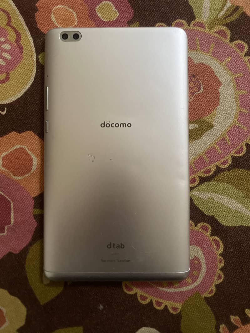 Docomo Sim tablet 1