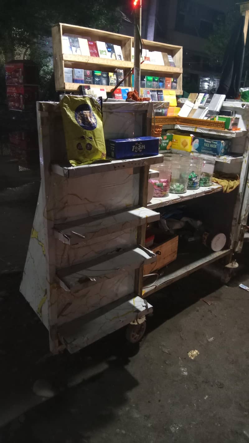 فوری کمائی کا موقع مضبوط اسٹیل اسٹال برائے فروخت 1