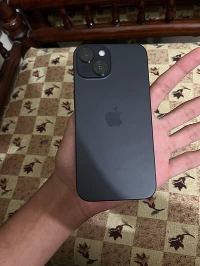 iphone 15 88 health jv with box 9.7 /10 condition