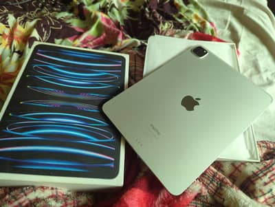 IPad Pro M2 With Full Box