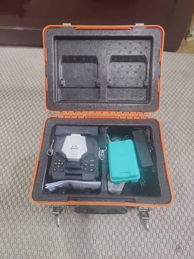 SHINU X97 FUSION SPLICING MACHINE