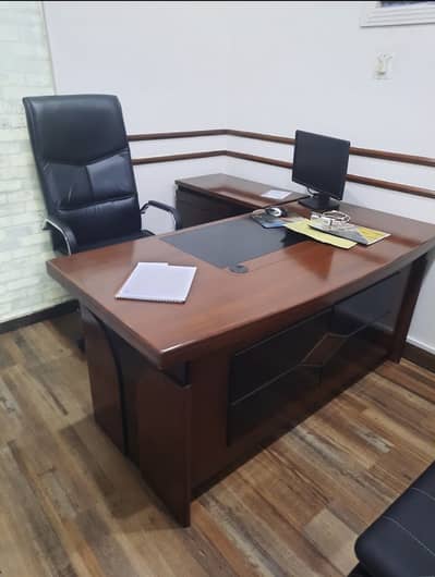 Office Executive Table