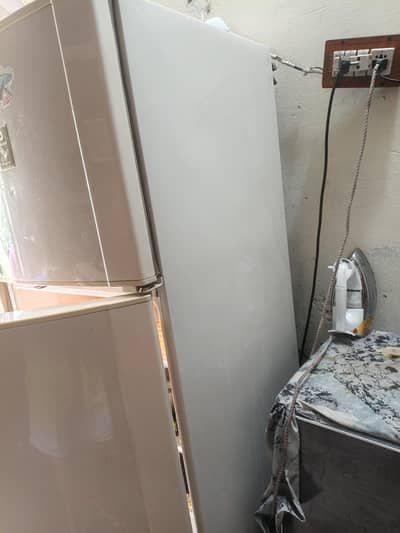 dawalance medium fridge argent sale